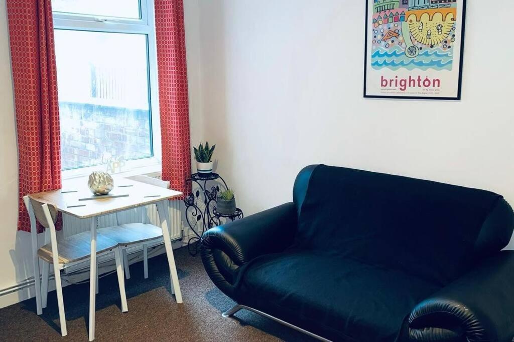Comfortable Town House In Coventry City Centre Villa Luaran gambar