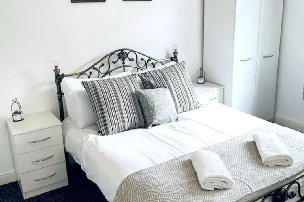 Comfortable Town House In Coventry City Centre Villa Luaran gambar